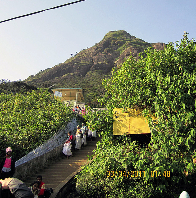 AdamsPeak_ascent