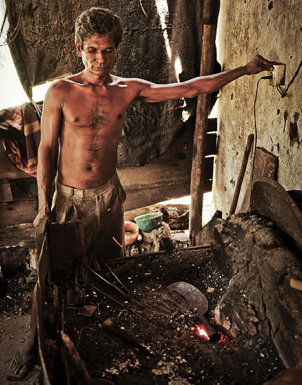 Induwura_blacksmith