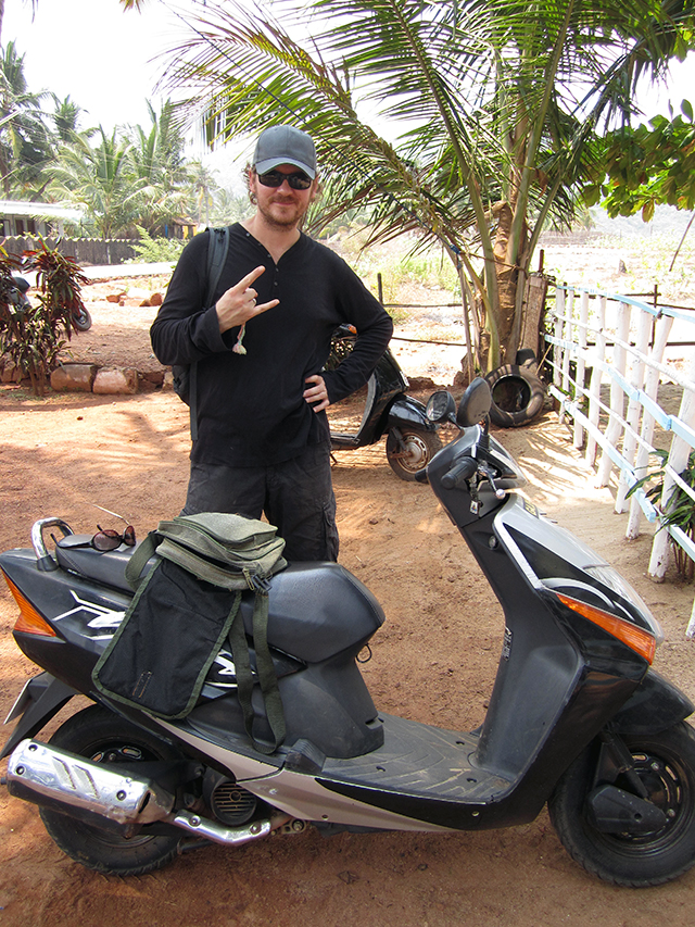 Goa_scooter