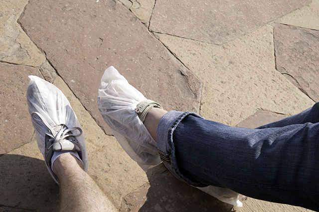 Taj_FootCovers