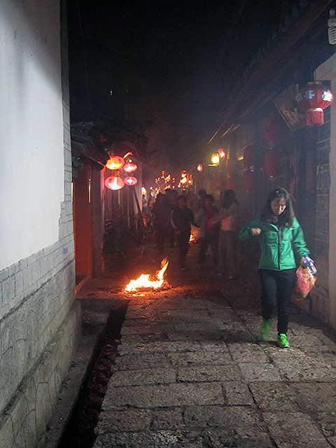 Lijiang fire1